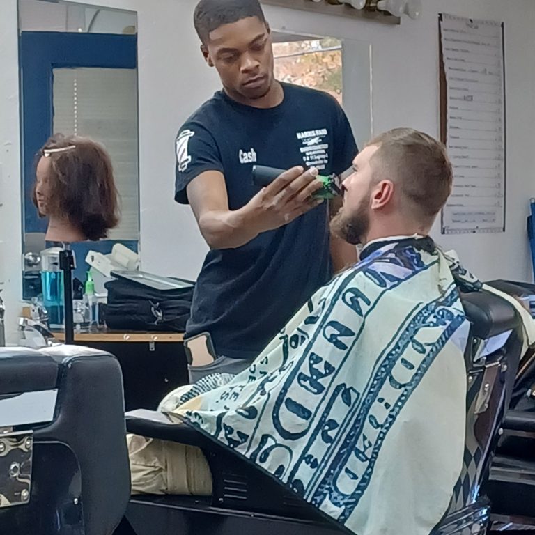 HARRIS HAND BARBER COLLEGE-COSMETOLOGY MASTER BARBER PROGRAM